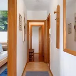 Gschwanderhof 아파트 *