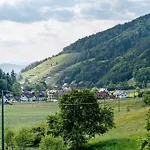 Gschwanderhof 아파트 *